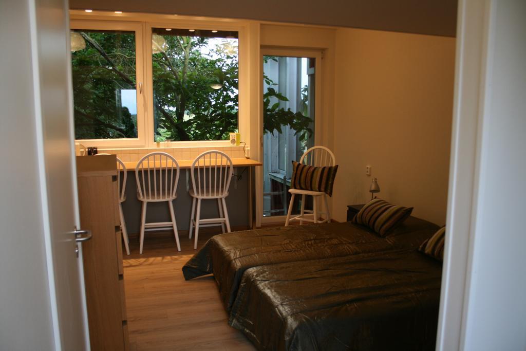 Lilla Huset Pa Slaetten B&B Лунд Номер фото